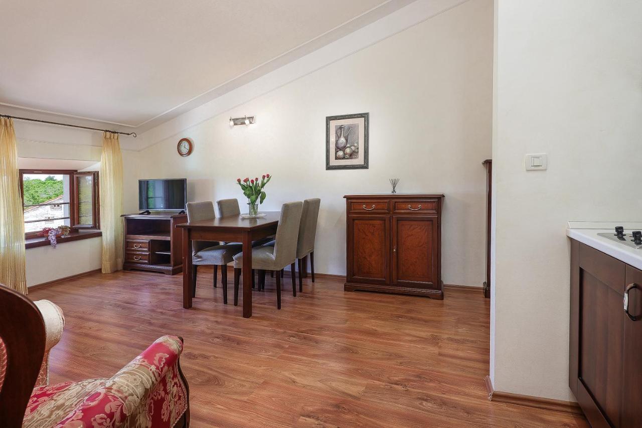Casa Rustica Dva Baladura Apartments Kanfanar Luaran gambar